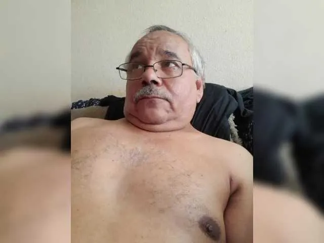 Live sex webcam photo for Guillermo6969 #290023081