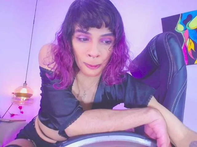 Live sex webcam photo for Gwonteer #274596060