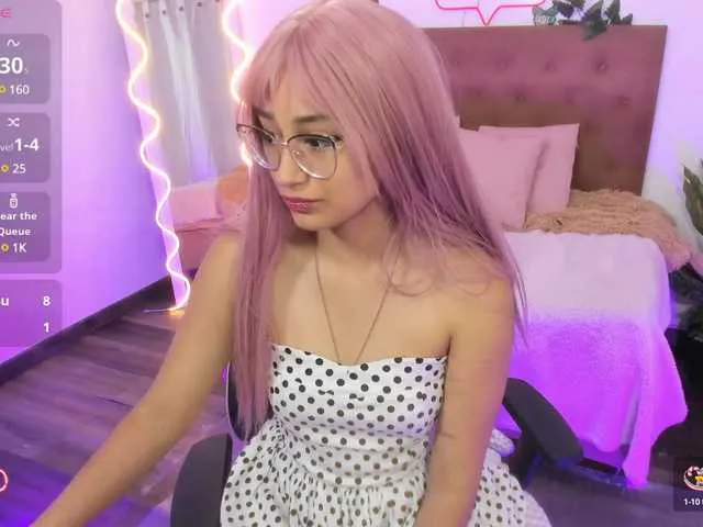 Live sex webcam photo for HANNI-TAY #291556696
