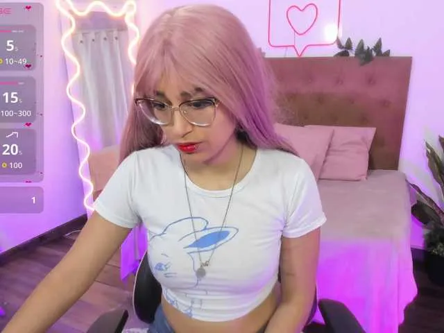 Live sex webcam photo for HANNI-TAY #291680793