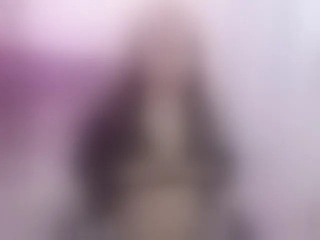 Live sex webcam photo for HANNI-TAY #292388287