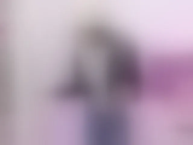 Live sex webcam photo for HANNI-TAY #292415175