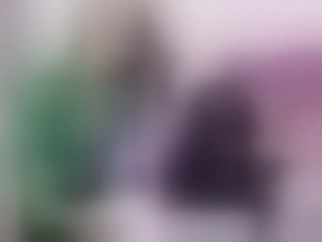 Live sex webcam photo for HANNI-TAY #292448681
