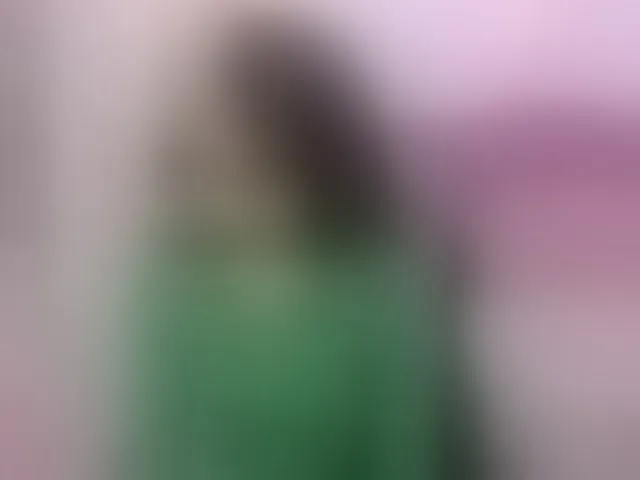 Live sex webcam photo for HANNI-TAY #292547745