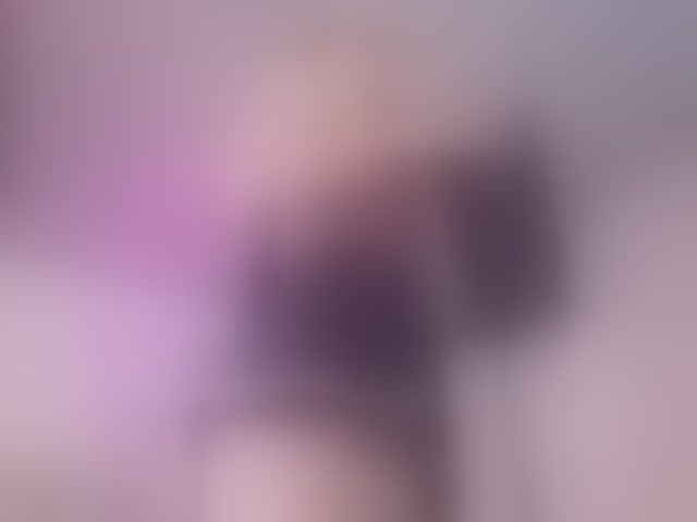 Live sex webcam photo for HARMONIE-TAY #294292020