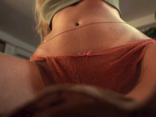 Live sex webcam photo for HEYBANANA #290967342