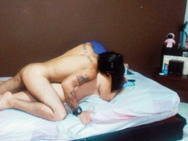 Live sex webcam photo for HONNEYDUO777 #276442246