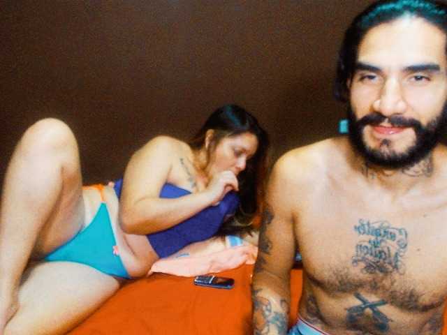 Live sex webcam photo for HONNEYDUO777 #276541242