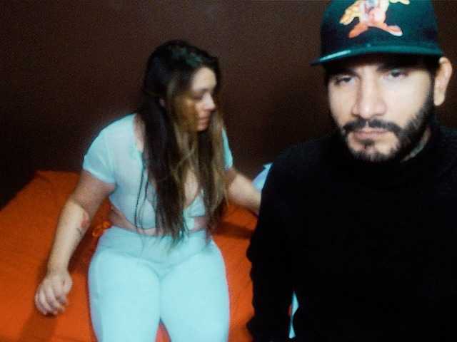 Live sex webcam photo for HONNEYDUO777 #276696279