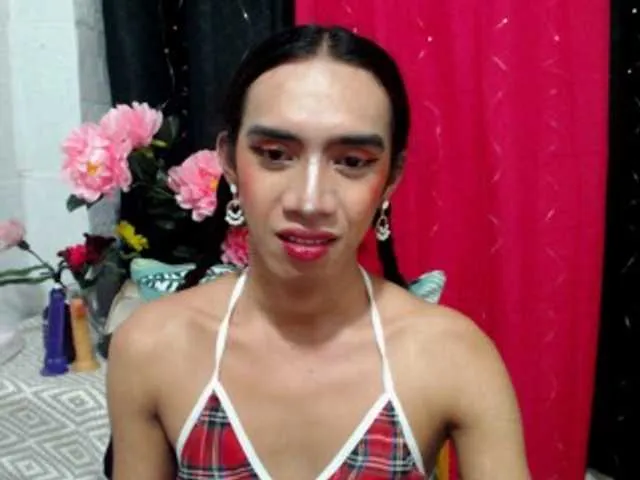 Live sex webcam photo for HORNYtsJHANA #290956443