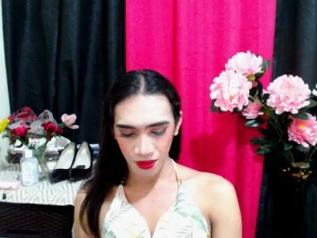 Live sex webcam photo for HORNYtsJHANA #291433294