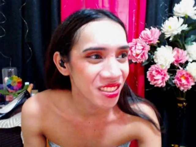 Live sex webcam photo for HORNYtsJHANA #292319444