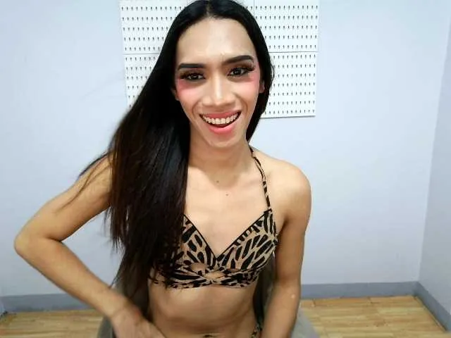 Live sex webcam photo for HORNYtsJHANA #293905680