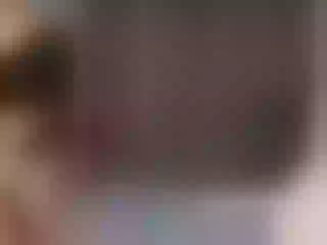 Live sex webcam photo for HOT-MOLLY #272192296