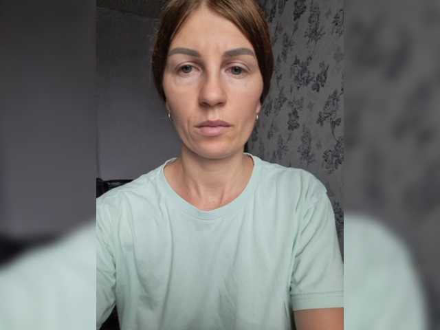 Live sex webcam photo for HOT-WOMAN #290012993