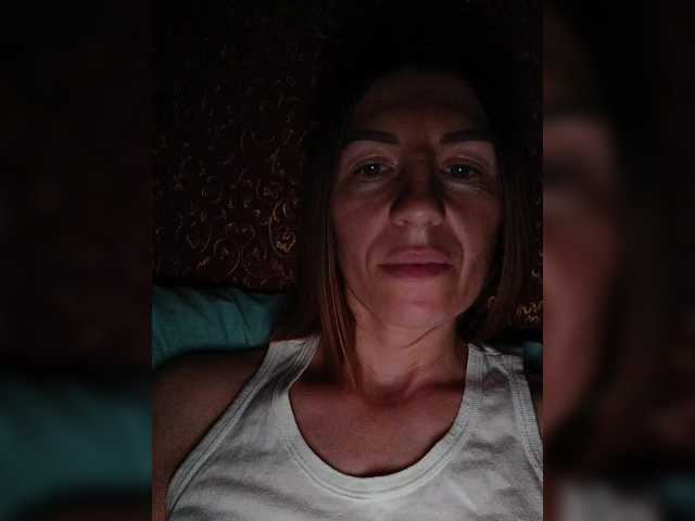 Live sex webcam photo for HOT-WOMAN #290038318