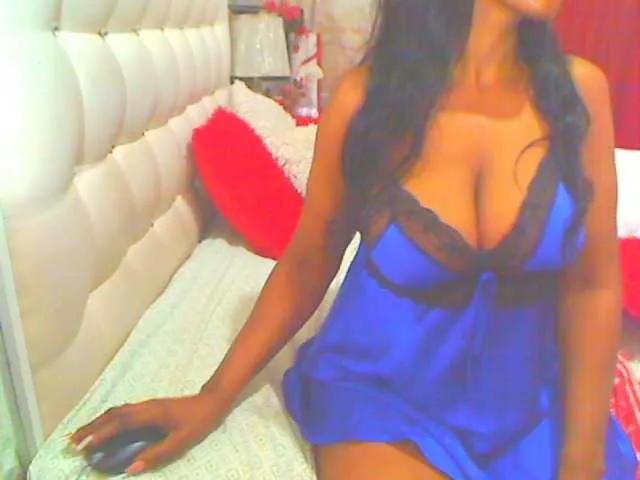 Live sex webcam photo for HOTLILLIE #291605281