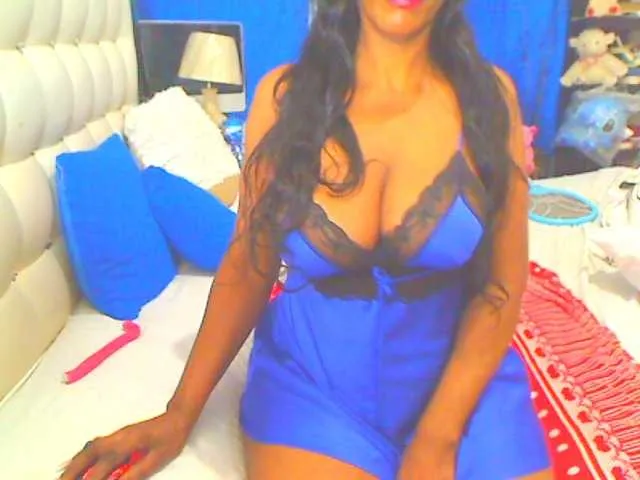 Live sex webcam photo for HOTLILLIE #292547650