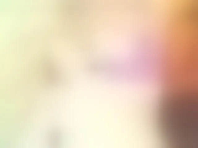 Live sex webcam photo for HOTLILLIE #293140292