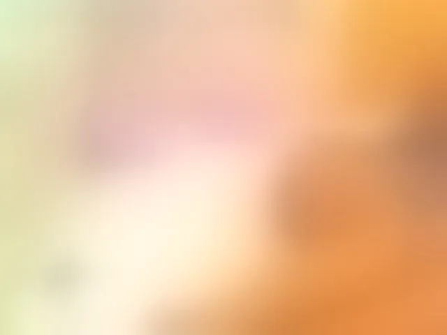 Live sex webcam photo for HOTLILLIE #294093075