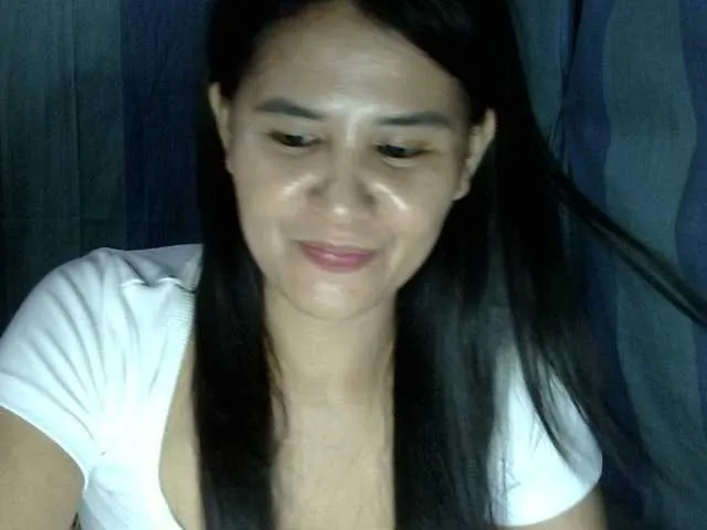 Live sex webcam photo for HOTTIEMEE #290995901