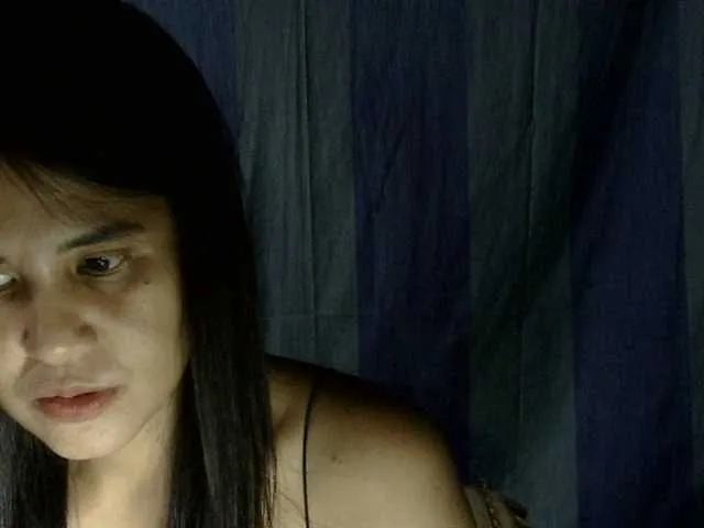Live sex webcam photo for HOTTIEMEE #291503778