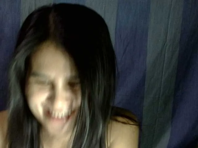 Live sex webcam photo for HOTTIEMEE #291536890
