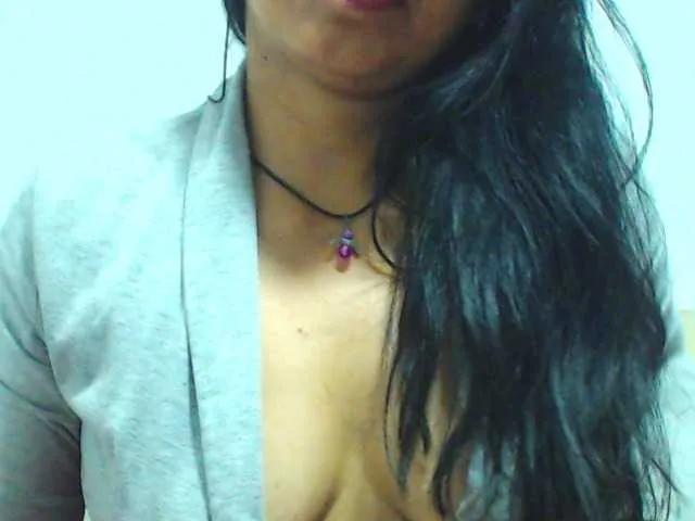 Live sex webcam photo for HOTTTSKIN #290699166