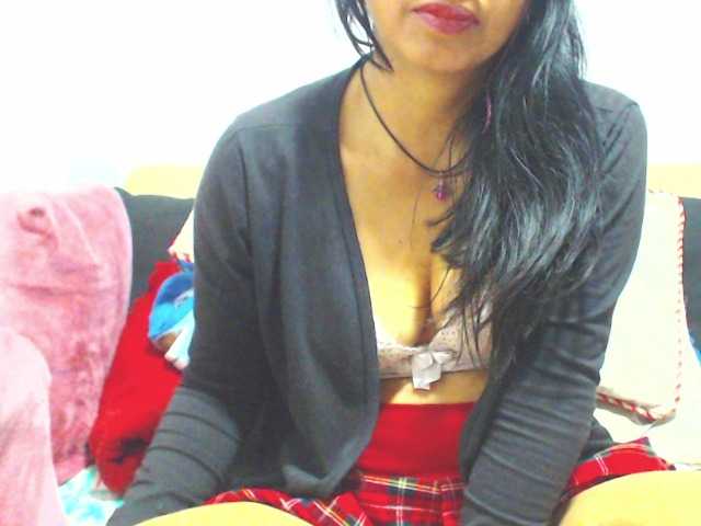 Live sex webcam photo for HOTTTSKIN #291006069