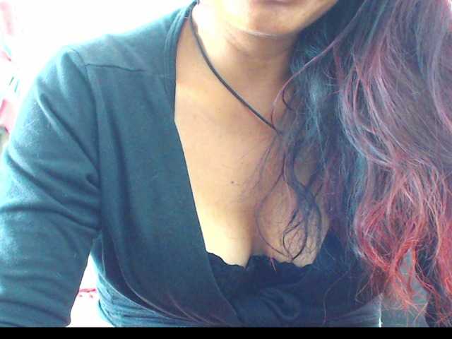 Live sex webcam photo for HOTTTSKIN #291340430