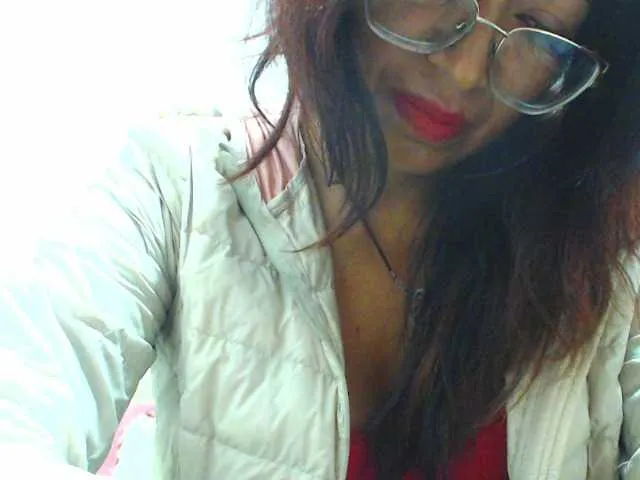 Live sex webcam photo for HOTTTSKIN #292203661