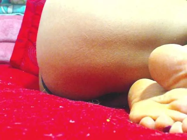Live sex webcam photo for HOTTTSKIN #292723658