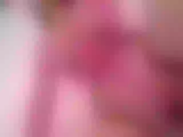 Live sex webcam photo for HOTbrunette69 #275560756