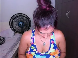 Live sex webcam photo for HUGETITS90XX #165878780