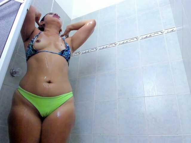 Live sex webcam photo for HabibiRico69 #276294338