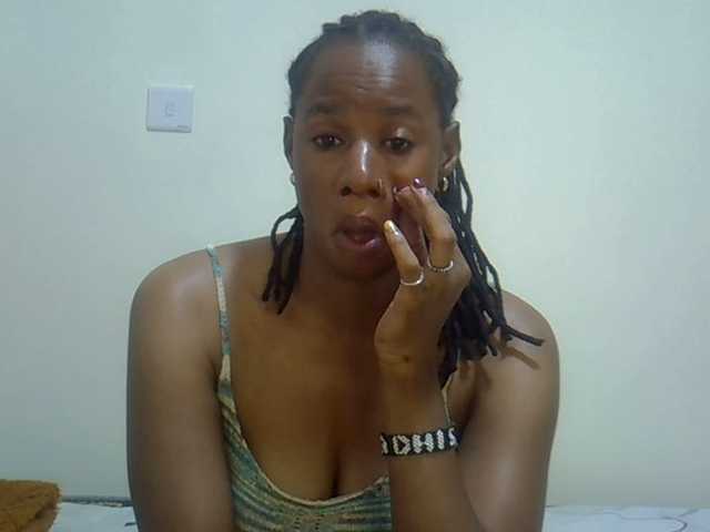 Live sex webcam photo for Hadassa29 #290290514