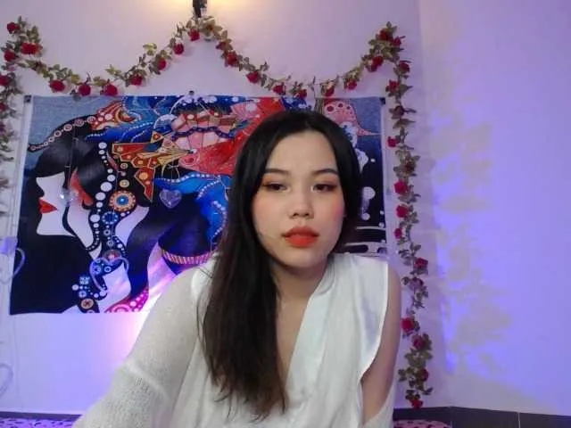 Live sex webcam photo for HahaNami #272633826