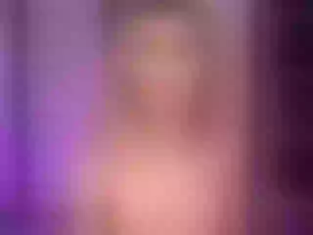 Live sex webcam photo for HaileeNash #277669778