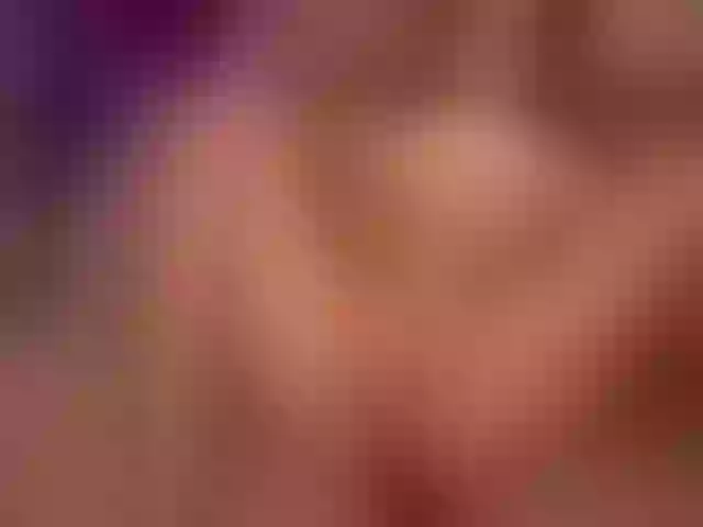 Live sex webcam photo for HaileeNash #289156402