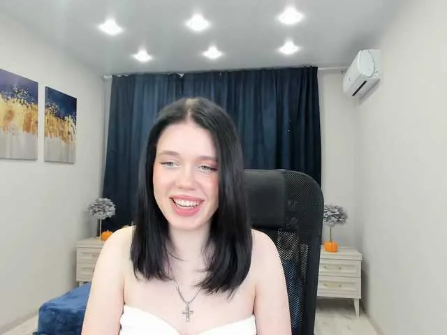 Live sex webcam photo for HaileyFlower #290180251