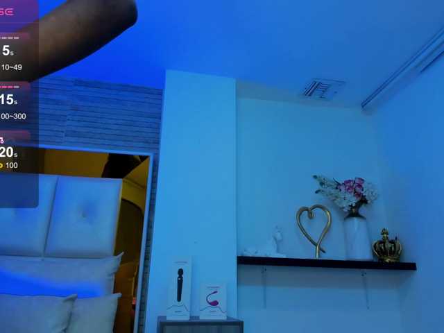 Live sex webcam photo for HaileyHills #290013978