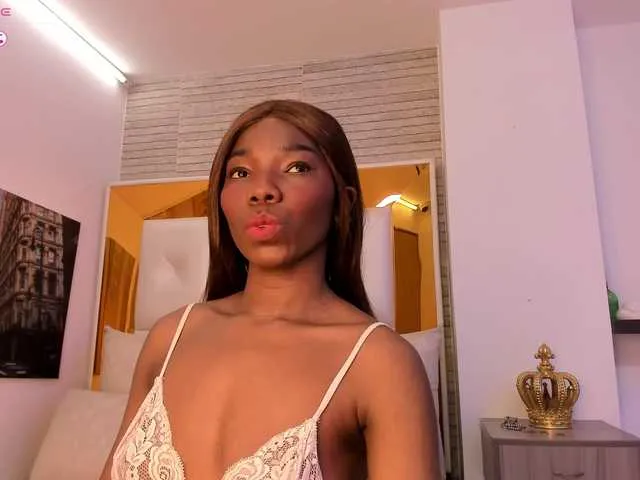 Live sex webcam photo for HaileyHills #291353086