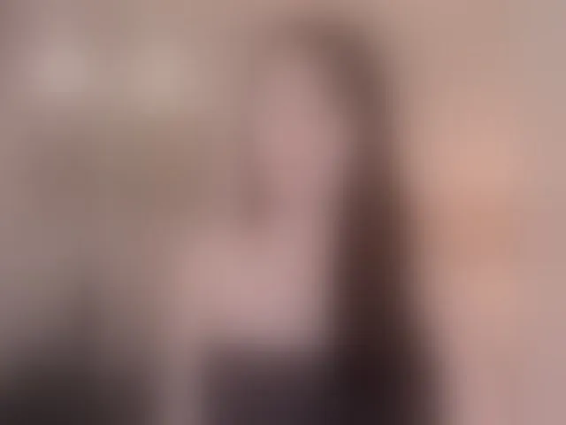 Live sex webcam photo for HaileyRoss #293357842