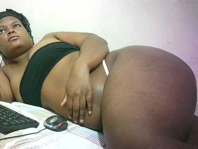 Live sex webcam photo for Hairy-ebony-couple #293662930