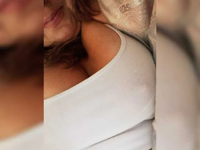 Live sex webcam photo for HairyCrotch #274542597