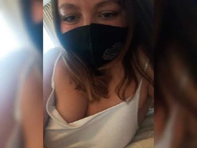 Live sex webcam photo for HairyCrotch #274663139