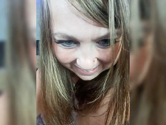 Live sex webcam photo for HairyCrotch #276169822