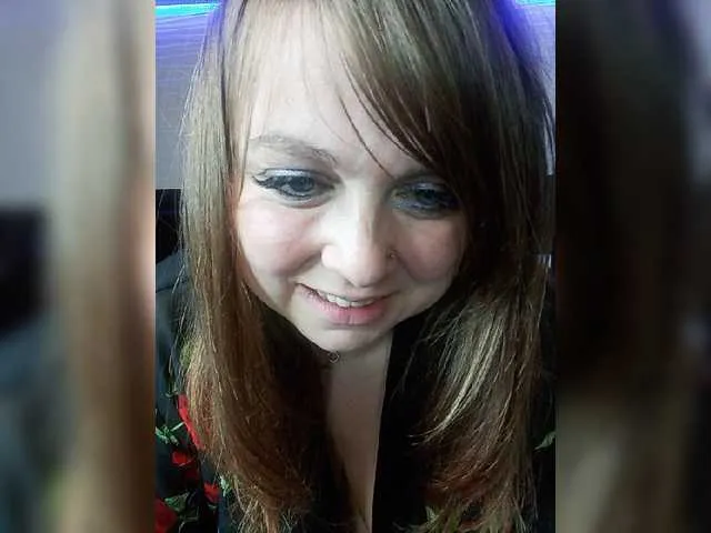 Live sex webcam photo for HairyCrotch #276196159