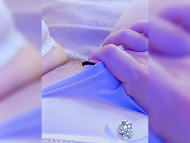 Live sex webcam photo for HairyCrotch #276398531