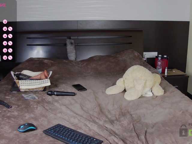 Live sex webcam photo for HairyCrotch #276912788